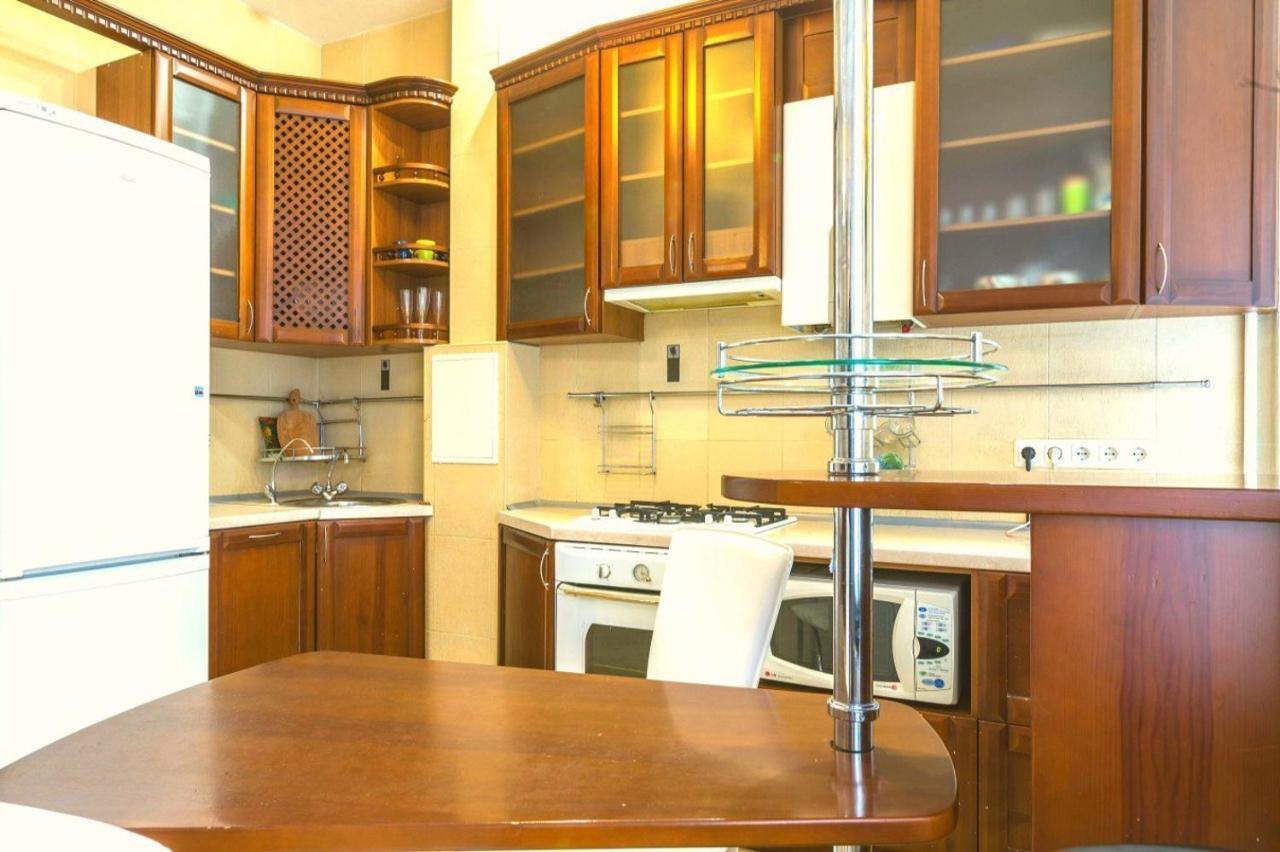 Large Apartment In The Center Dnipro Exterior foto